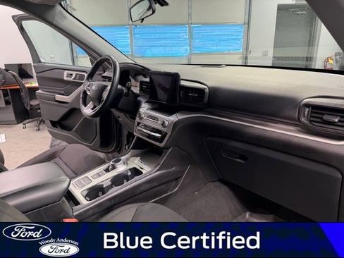 Certified 2022 Ford Explorer XLT image 26