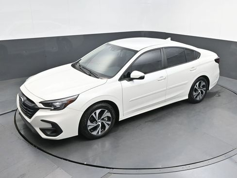 Used 2024 Subaru Legacy Premium AWD/4WD image 26