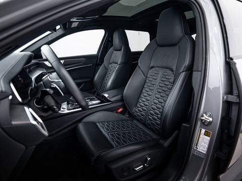 Used 2024 Audi RS 6 performance image 16