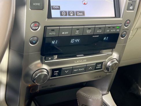 Used 2019 Lexus GX 460 image 16