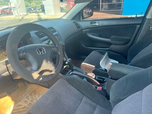 Used 2005 Honda Accord LX image 5