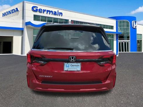 New 2026 Honda Odyssey EX-L image 4