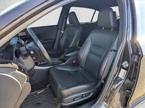 Certified 2017 Honda Accord Sport Special Edition image 14