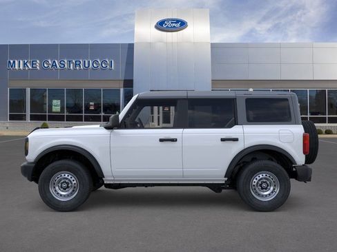 New 2026 Ford Bronco 4-Door AWD/4WD image 3