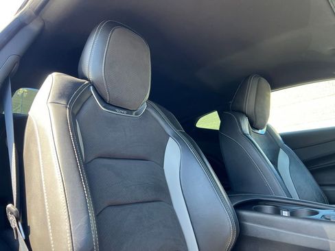 Used 2018 Chevrolet Camaro SS RWD image 19