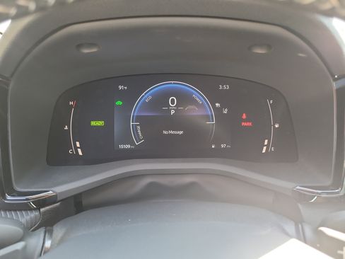 Used 2025 Toyota Camry SE FWD image 32