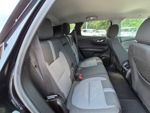 Used 2025 Chevrolet Blazer LT AWD/4WD image 23