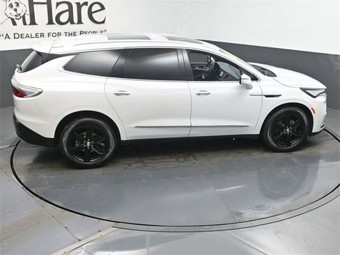 Used 2023 Buick Enclave Essence w/ Experience Buick Package image 40
