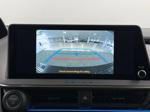 Used 2026 Toyota Prius XLE image 25