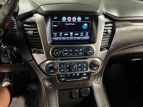 Used 2020 Chevrolet Suburban LT RWD image 29