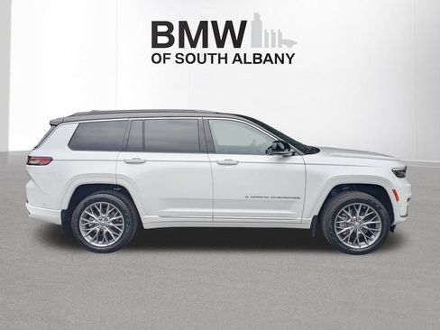 Used 2025 Jeep Grand Cherokee L Summit AWD/4WD image 3