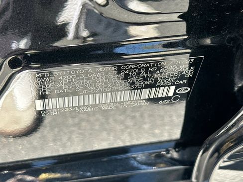 Certified 2023 Lexus IS 350 F Sport RWD image 22