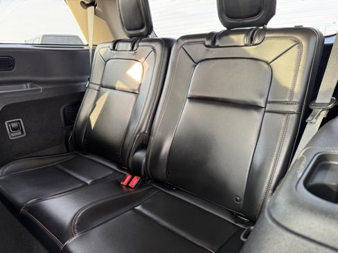 Used 2021 Lincoln Aviator Reserve image 20