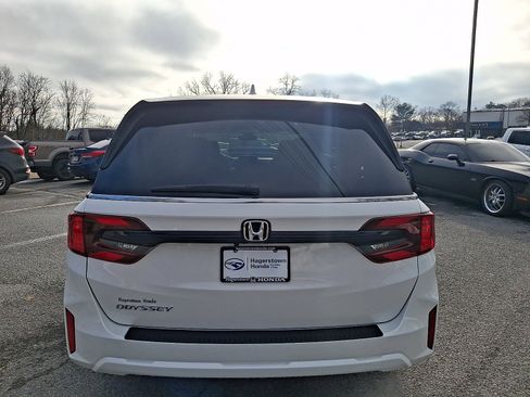 Used 2025 Honda Odyssey EX-L image 5