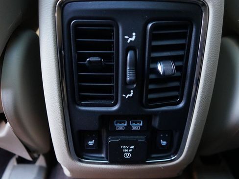 Used 2020 Jeep Grand Cherokee Summit w/ Platinum Series Group RWD image 25
