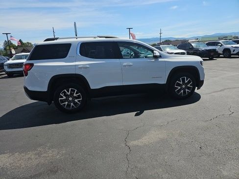 Used 2023 GMC Acadia SLE image 68
