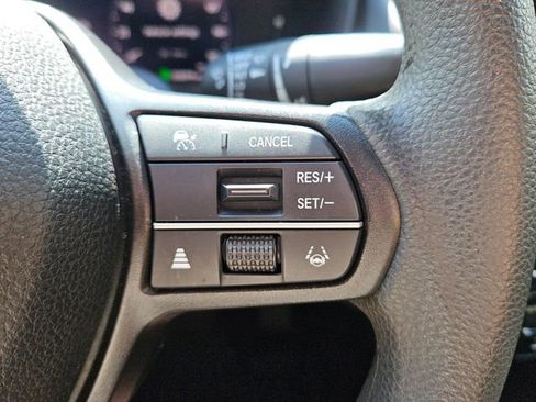 Certified 2023 Honda Accord EX image 25