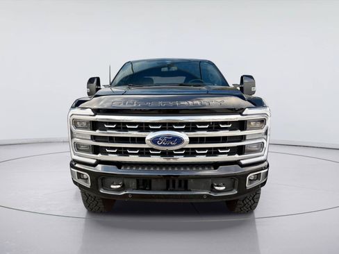 Used 2024 Ford F250 Platinum w/ Tremor Off-Road Package AWD/4WD image 11