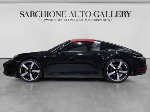 Used 2021 Porsche 911 AWD/4WD image 9