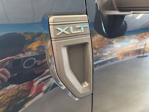 Used 2022 Ford Maverick XLT w/ Equipment Group 300A Standard image 16