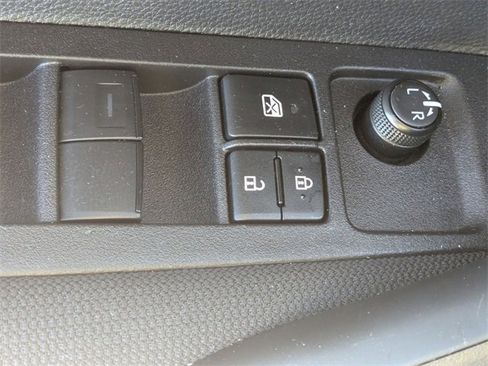 Certified 2025 Toyota Corolla LE image 12