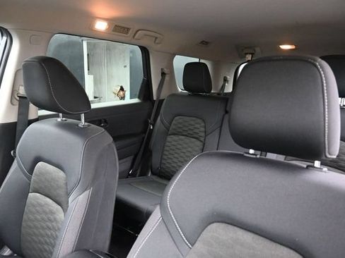 Used 2024 Nissan Pathfinder SV AWD/4WD image 38