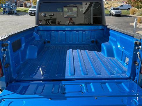 New 2025 Jeep Gladiator Willys image 13