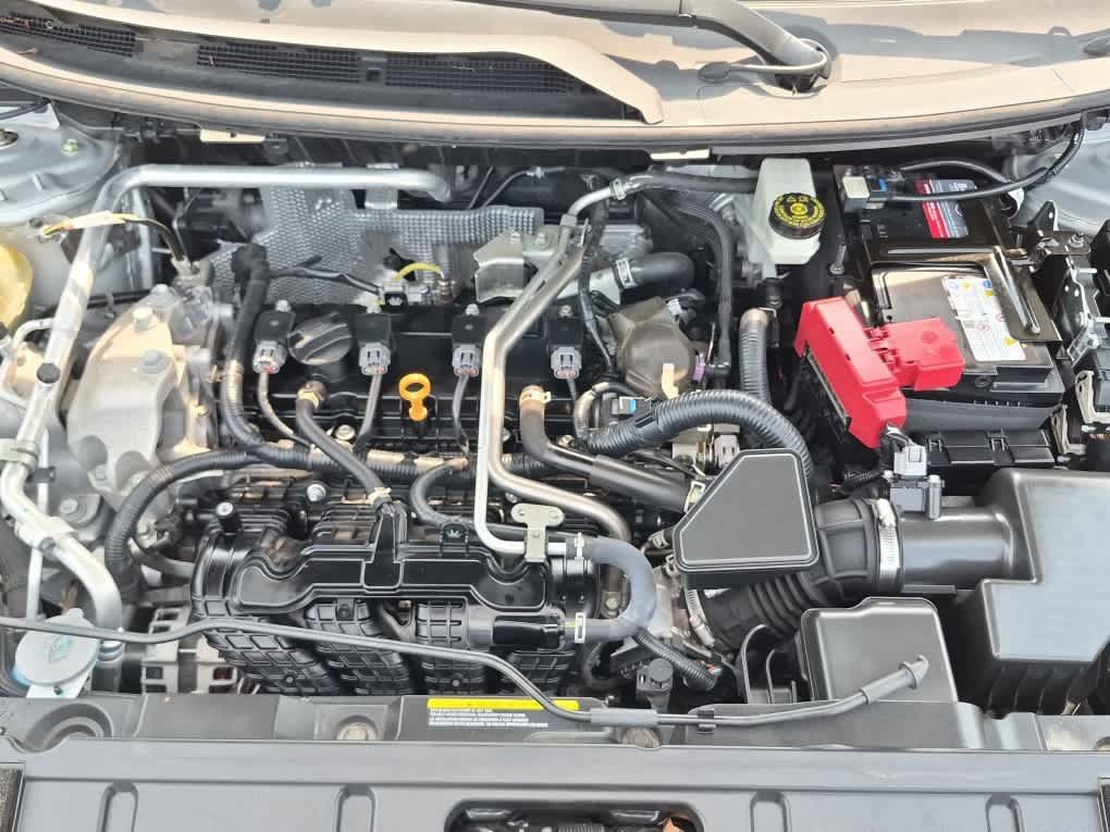Used 2021 Nissan Rogue SV AWD/4WD image 18