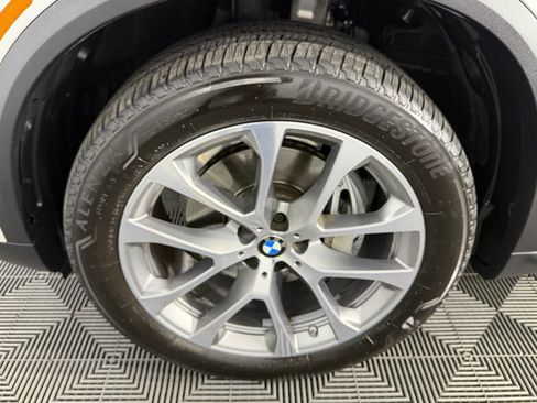 Used 2025 BMW X5 xDrive40i image 10