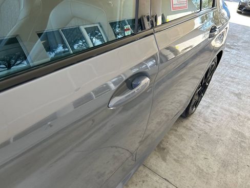 Used 2022 BMW 540i xDrive w/ M Sport Package image 17