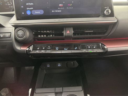 New 2026 Toyota Prius XSE Premium image 22