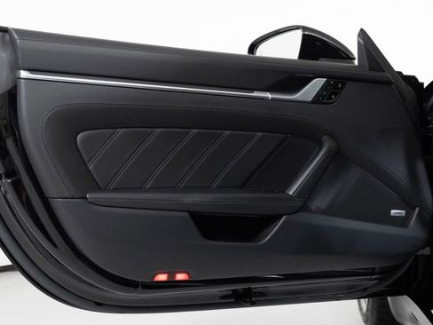 Used 2021 Porsche 911 Turbo image 20