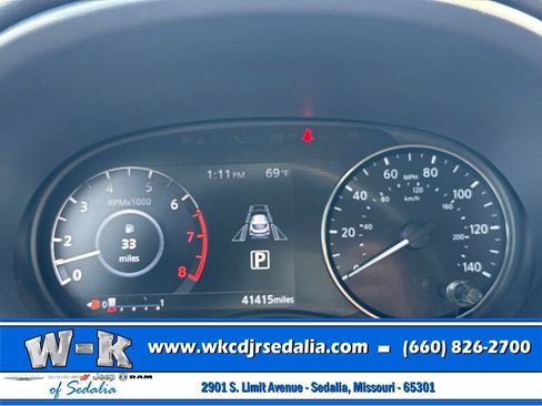 Used 2024 Nissan Kicks SR w/ SR Premium Package FWD image 43