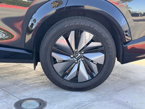 Certified 2024 Nissan Ariya FWD image 10