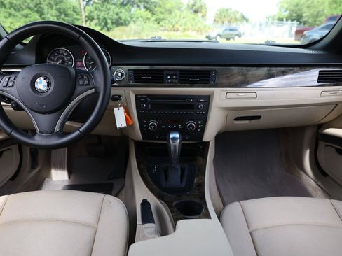Used 2009 BMW 328i Convertible RWD image 21