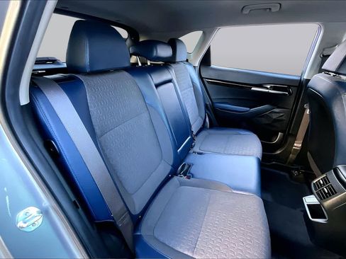 Used 2024 Kia Seltos S FWD image 19
