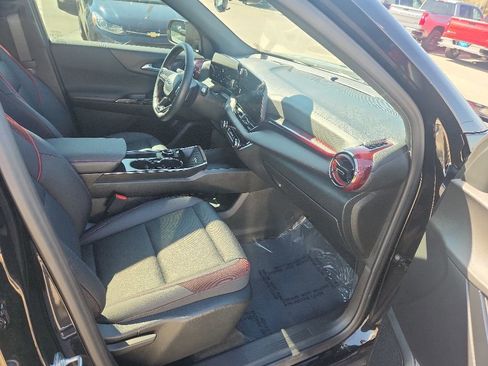 Used 2025 Chevrolet Equinox RS AWD/4WD image 17