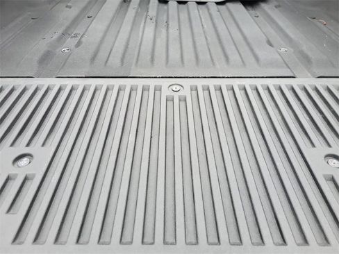 Used 2024 Nissan Titan PRO-4X w/ Pro-4x Utility Package image 13