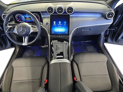 Used 2023 Mercedes-Benz GLC 300 4MATIC image 10