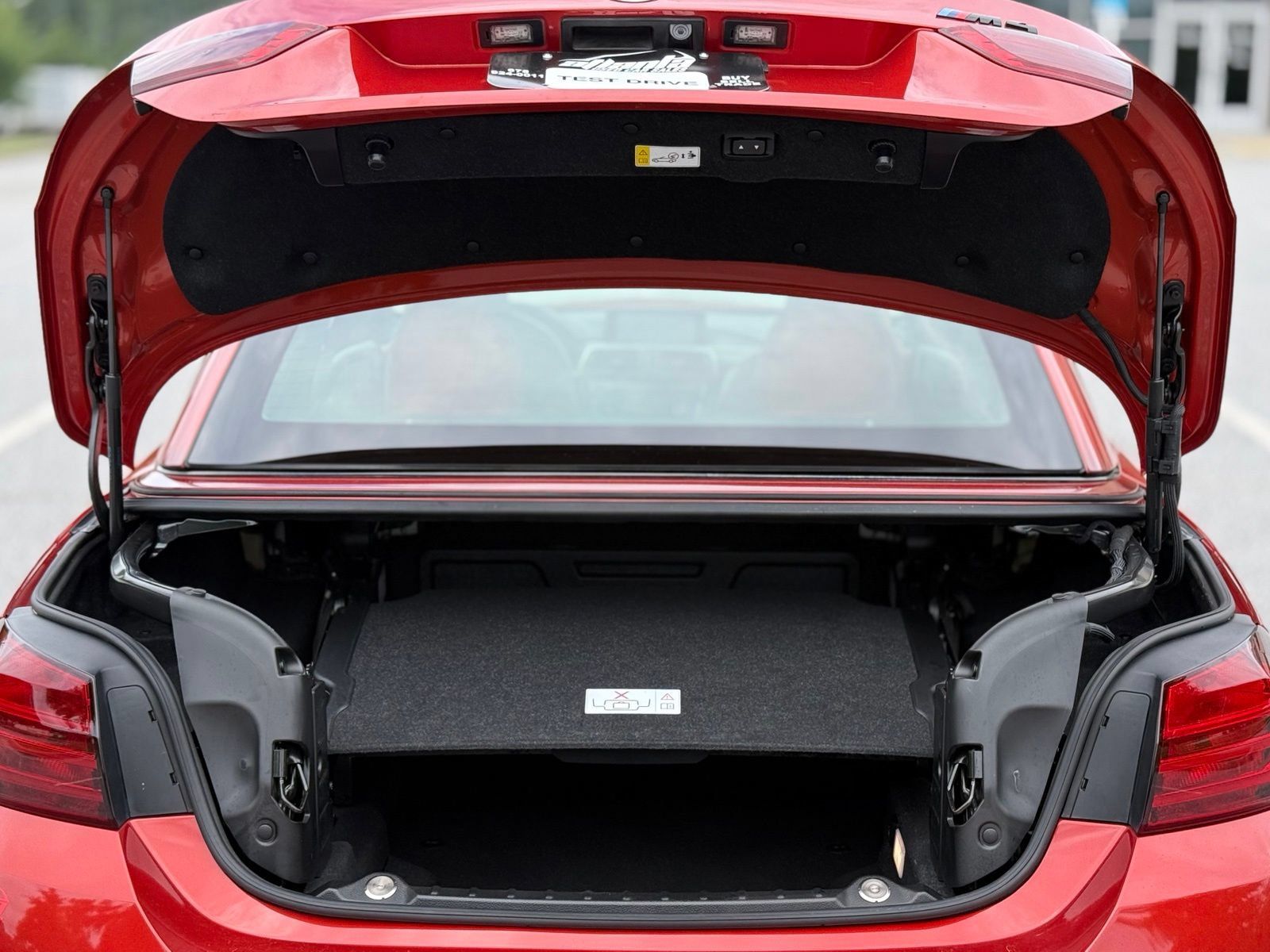 Used 2016 BMW M4 Convertible RWD image 47