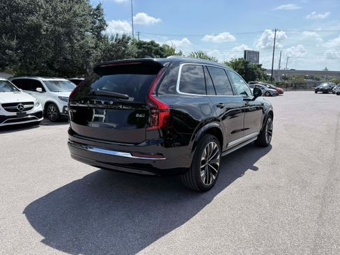 Certified 2026 Volvo XC90 B6 Plus AWD/4WD image 6