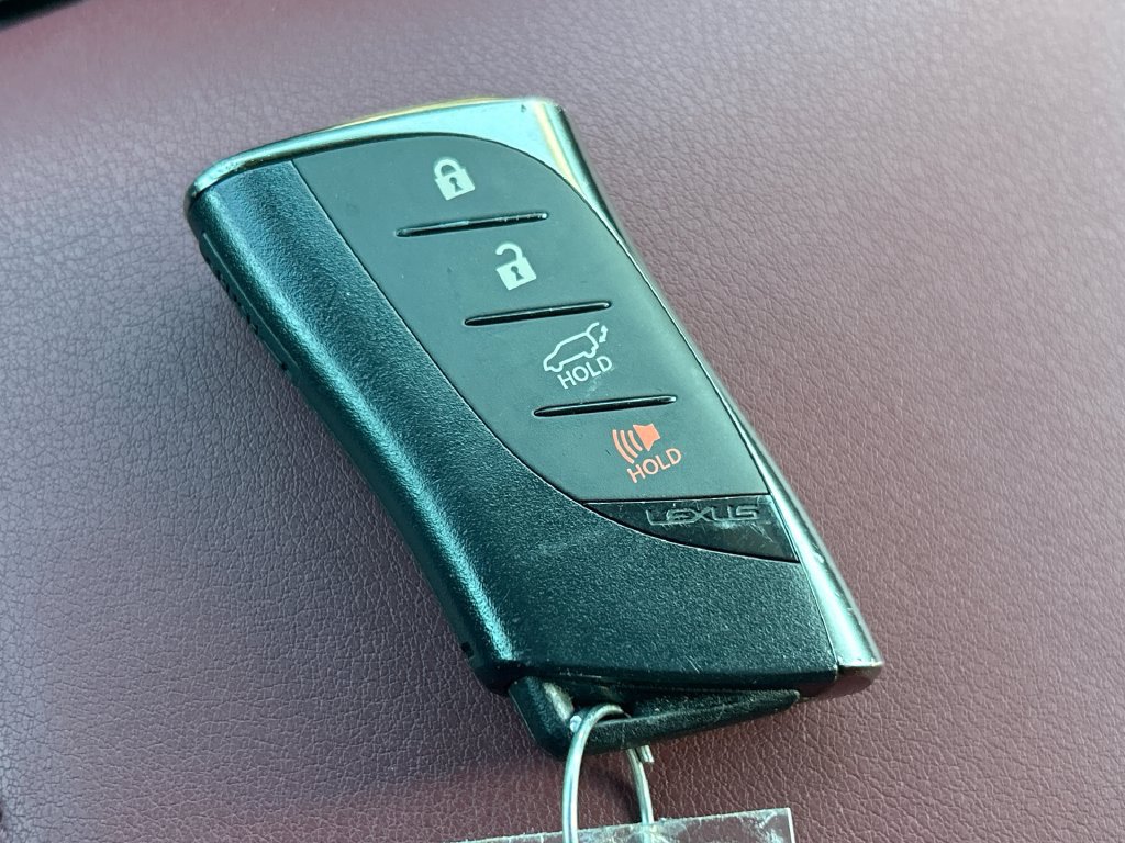 Used 2024 Lexus RX 500h F Sport w/ Convenience Package AWD/4WD image 35