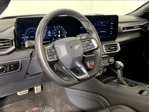 Used 2024 Ford Mustang GT Premium image 18