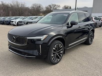 New 2026 Volvo XC90 T8 Ultra w/ Protection Package