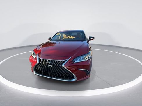 Used 2025 Lexus ES 300h w/ Premium Package FWD image 3