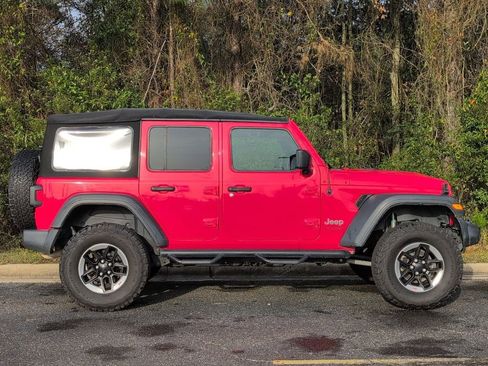 Used 2018 Jeep Wrangler Unlimited Sport S image 2