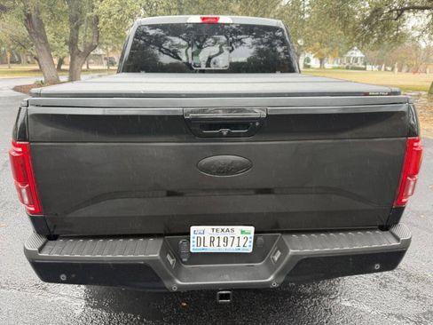 Used 2017 Ford F150 Lariat image 4