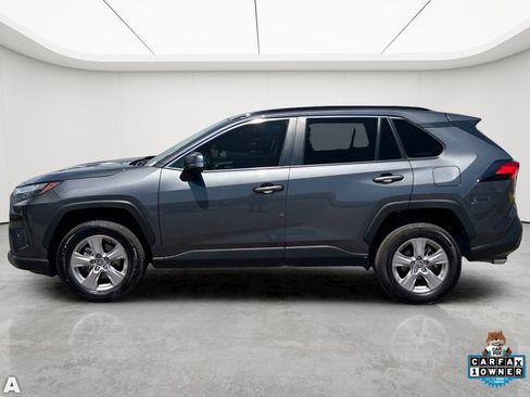 Used 2025 Toyota RAV4 XLE FWD image 3
