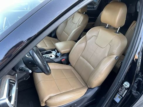 Used 2022 Kia Telluride SX w/ Nightfall Edition Package AWD/4WD image 12