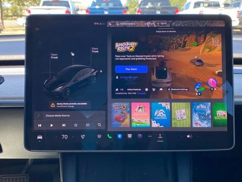 Used 2021 Tesla Model 3 Standard Range Plus image 38